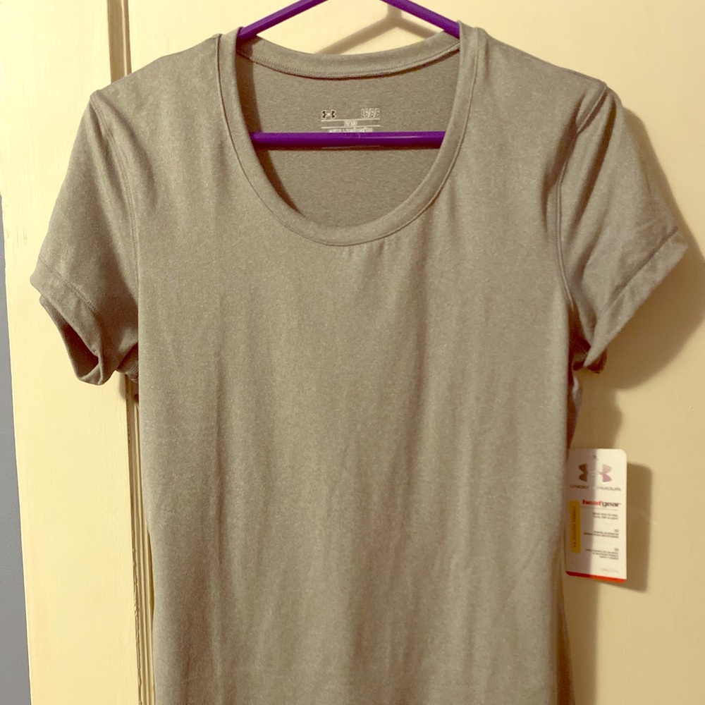 gray dri fit w/o shirt